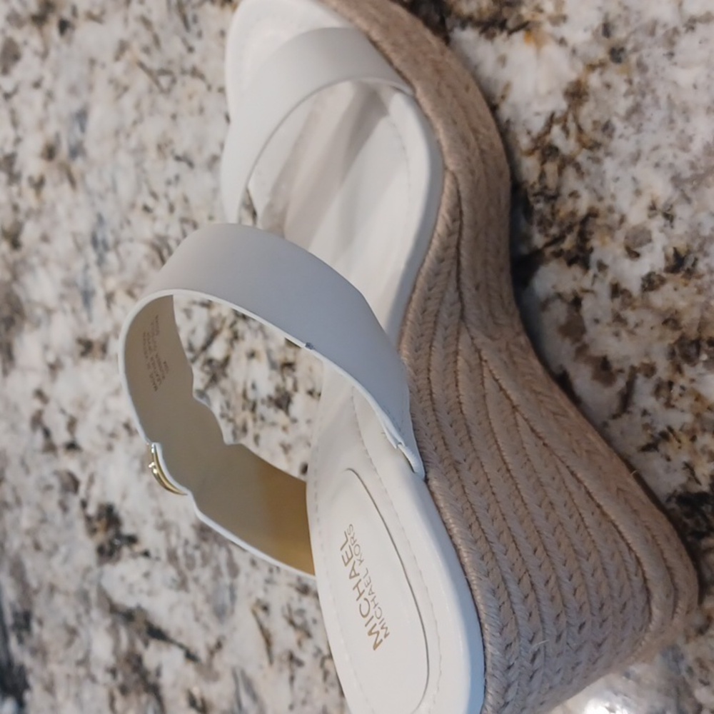 Michael Kors Lucinda Vachetta Leather Epadrille Wedge Sandals, White Leather 10 - Picture 16 of 16